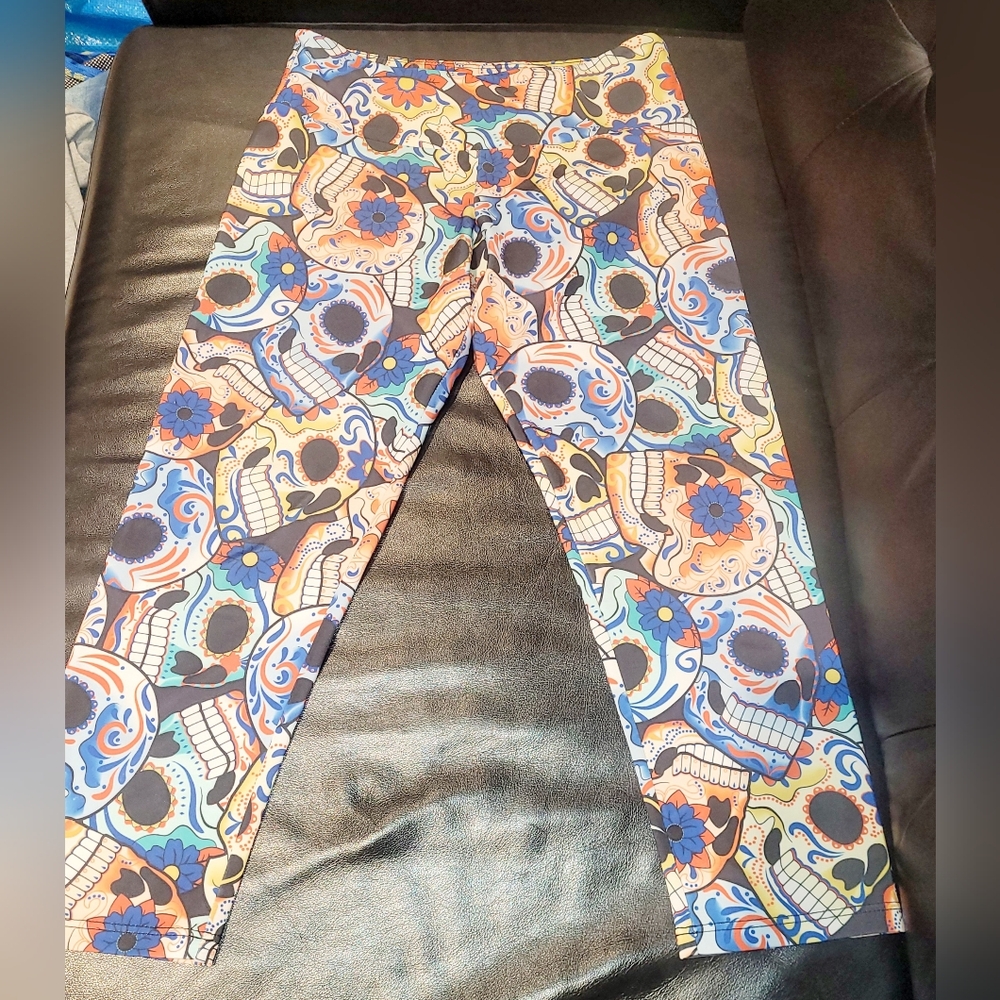 💖Sugar Skull patterned Leggings. Size S/M